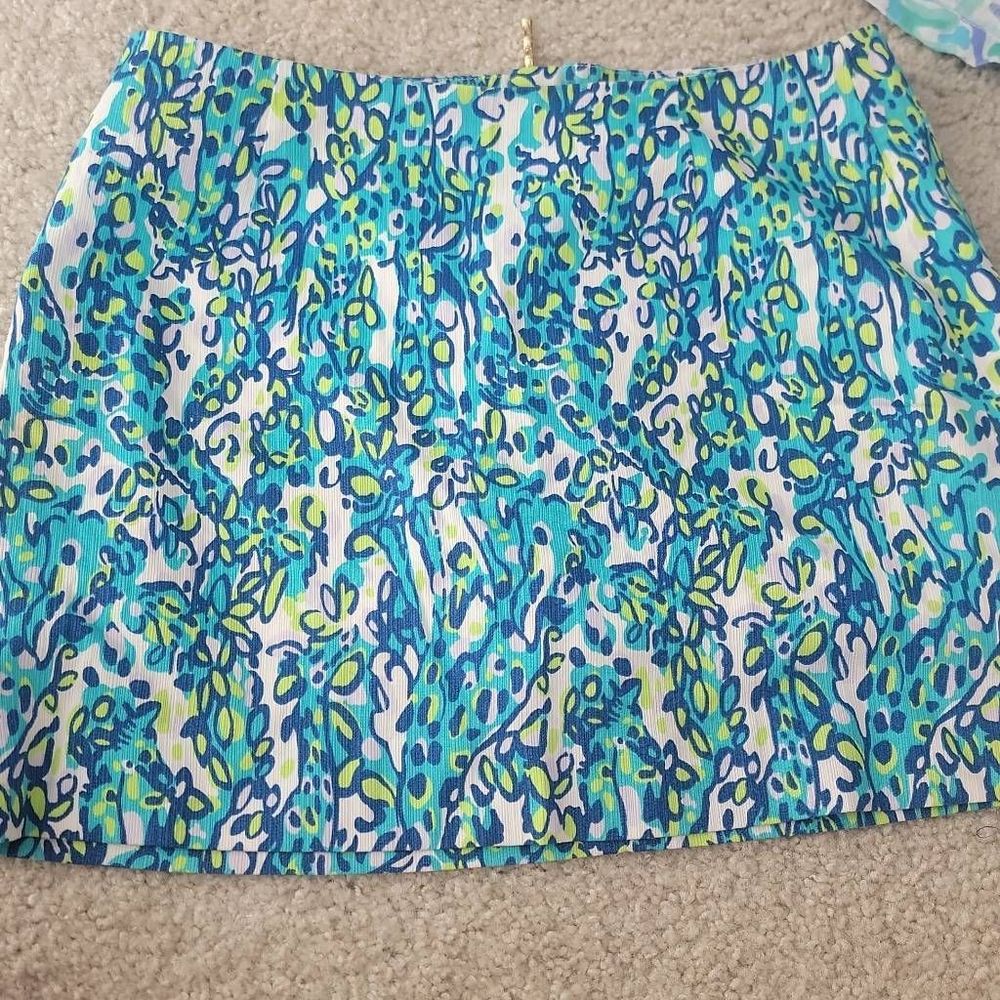 lilly pulitzer skort size 4. New without tag. Sample